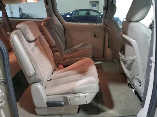 2005 Chrysler Town & Country Touring