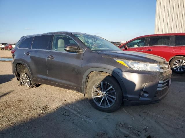 2018 Toyota Highlander SE