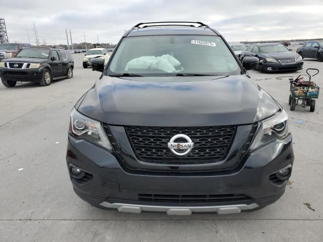 2020 Nissan Pathfinder SL