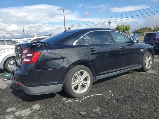 2018 Ford Taurus SEL