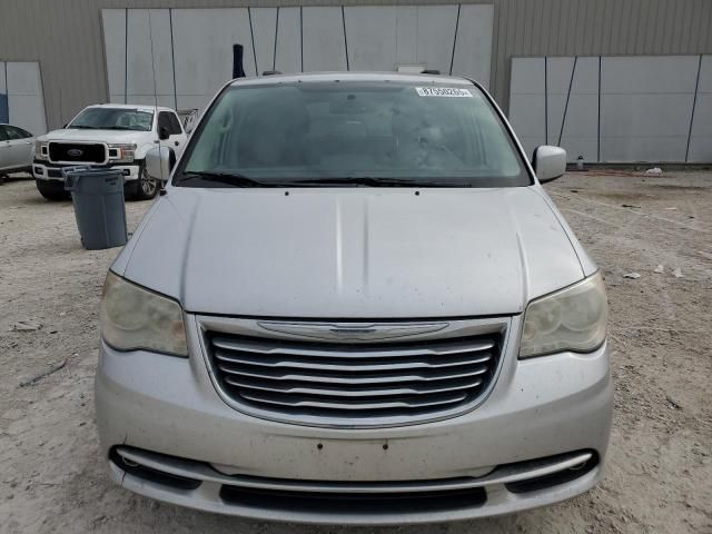 2012 Chrysler Town & Country Touring