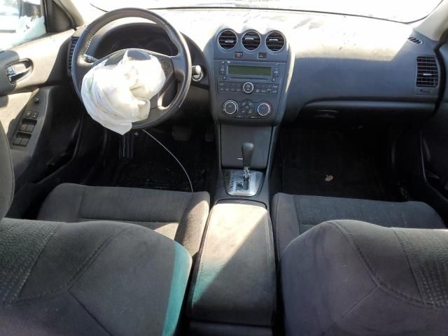 2011 Nissan Altima Base