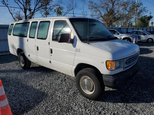 2000 Ford Econoline E350 Super Duty Wagon