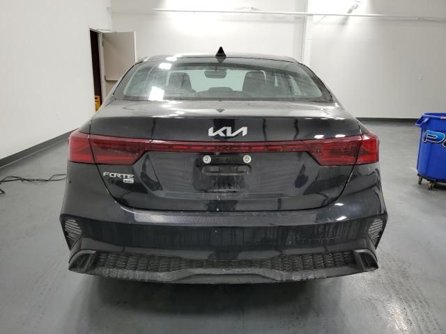 2023 KIA Forte LX