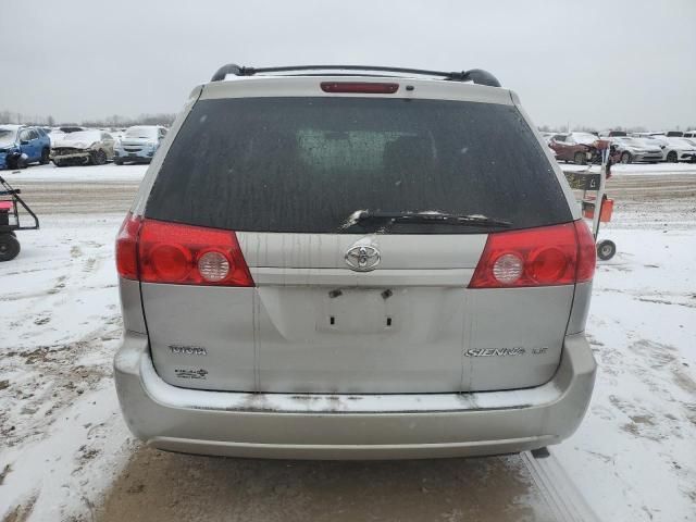 2006 Toyota Sienna CE