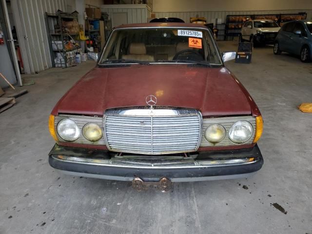 1981 Mercedes-Benz 240 D