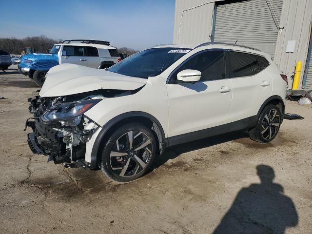 2022 Nissan Rogue Sport SL