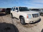 2004 Cadillac Escalade Luxury