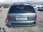 2005 Chrysler Town & Country LX