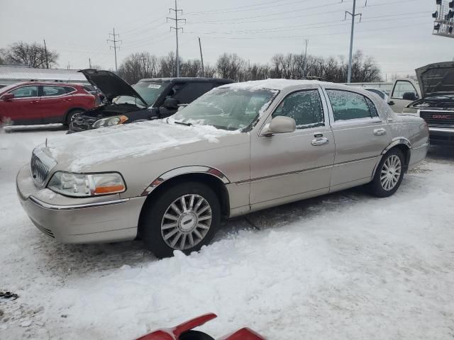 2003 Lincoln Town Car Executive