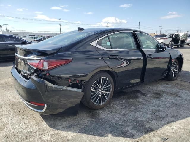 2025 Lexus ES 300H Base