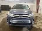 2017 Toyota Highlander SE