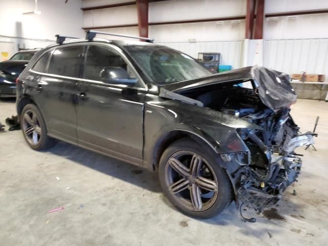 2010 Audi Q5 Premium Plus