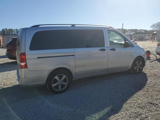 2016 Mercedes-Benz Metris