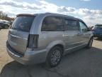 2014 Chrysler Town & Country Touring L