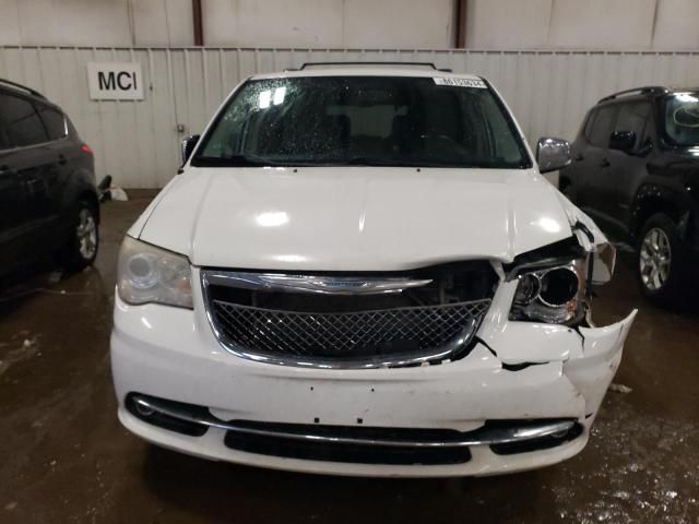 2016 Chrysler Town & Country Limited Platinum