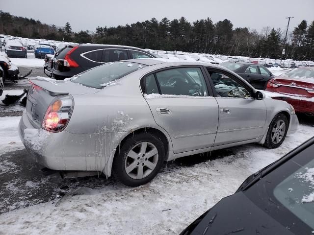 2004 Nissan Altima Base