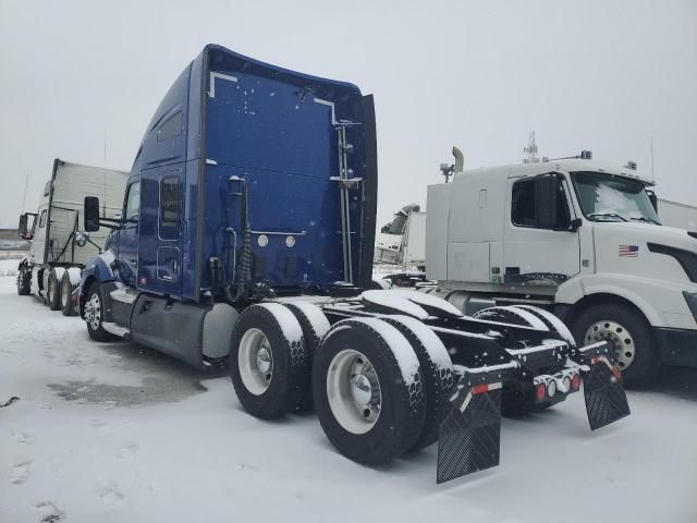 2019 Kenworth Construction T680