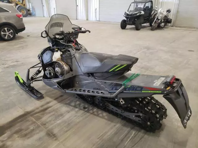 2022 Arctic Cat Thundercat