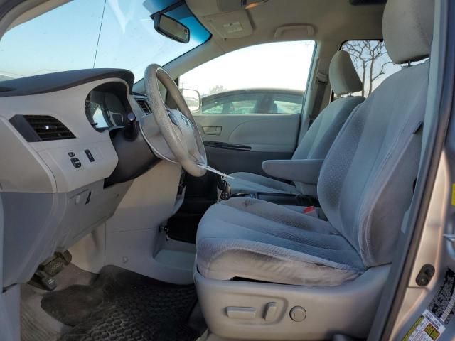 2011 Toyota Sienna LE