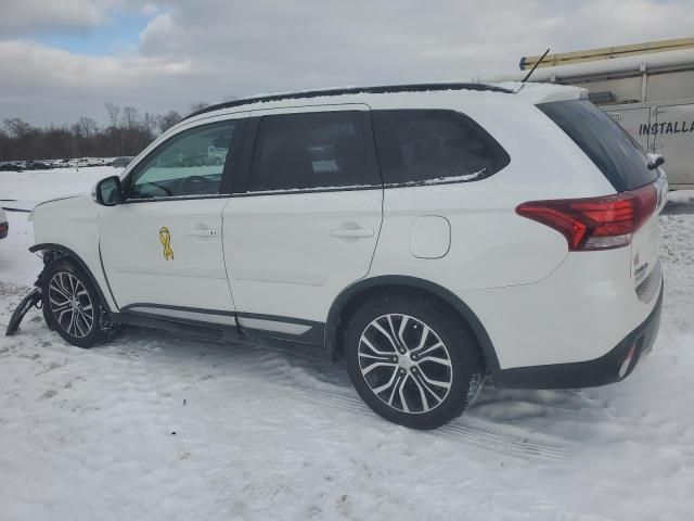 2016 Mitsubishi Outlander SE