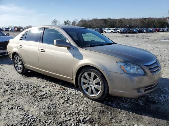 2005 Toyota Avalon XL