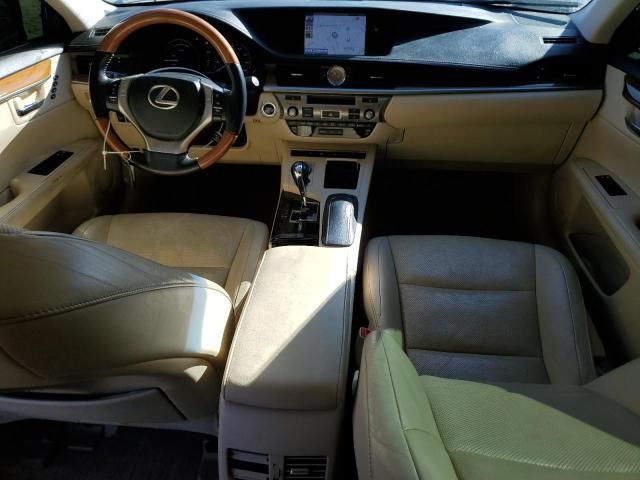 2013 Lexus ES 300H