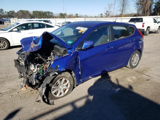 2013 Hyundai Accent GLS