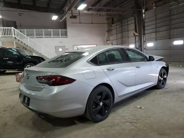 2020 Buick Regal Essence