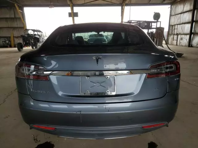 2014 Tesla Model S