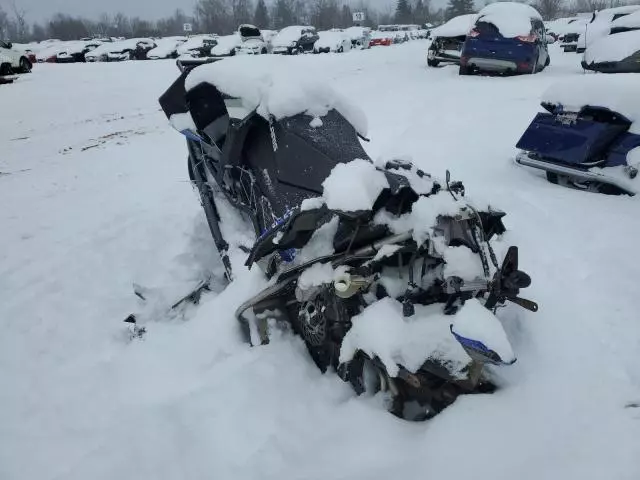 2017 Polaris Snowmobile