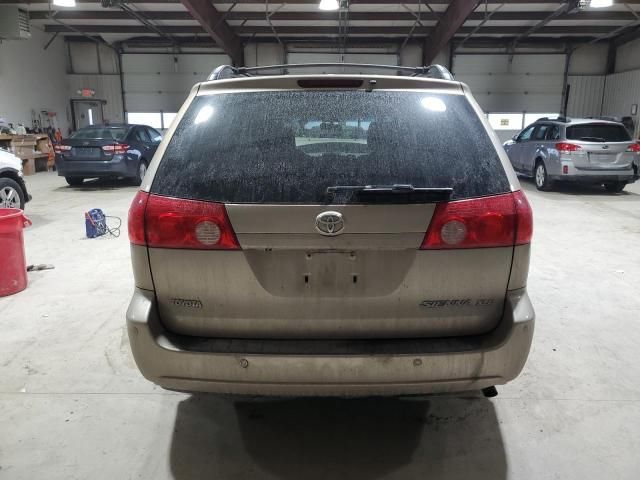 2009 Toyota Sienna XLE