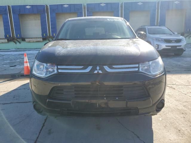 2014 Mitsubishi Outlander ES