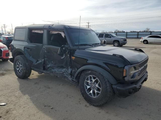 2023 Ford Bronco Base