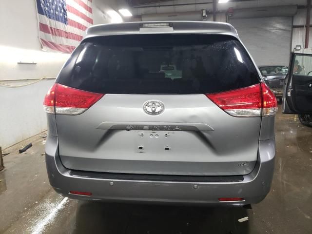 2012 Toyota Sienna XLE