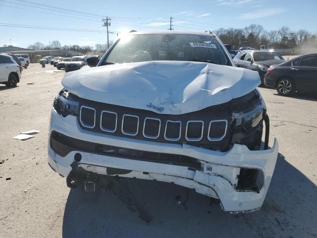 2022 Jeep Compass Latitude LUX