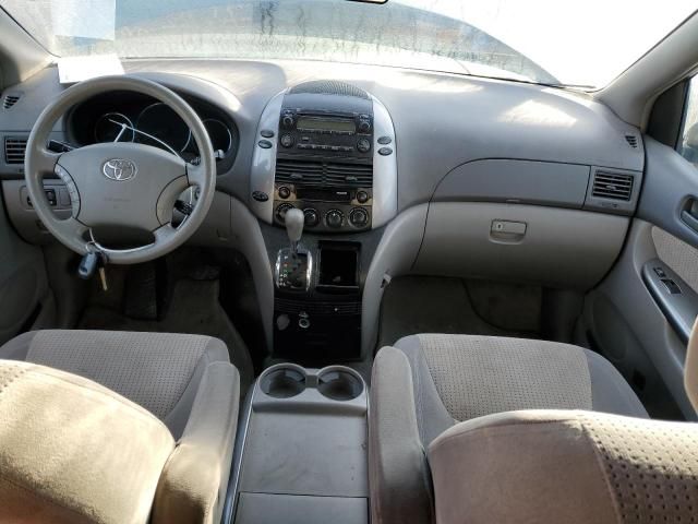 2007 Toyota Sienna CE