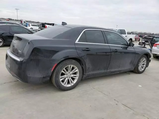 2016 Chrysler 300 Limited