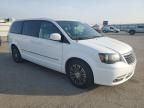 2014 Chrysler Town & Country S