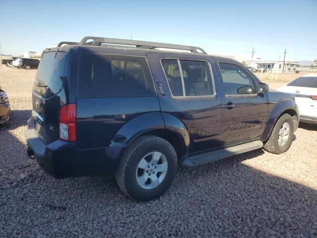 2006 Nissan Pathfinder LE