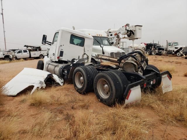 2018 Kenworth Construction T680