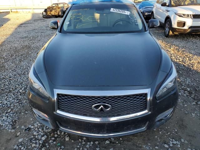 2015 Infiniti Q70 3.7