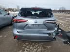 2021 Toyota Highlander Hybrid LE