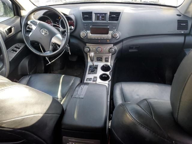 2011 Toyota Highlander Base