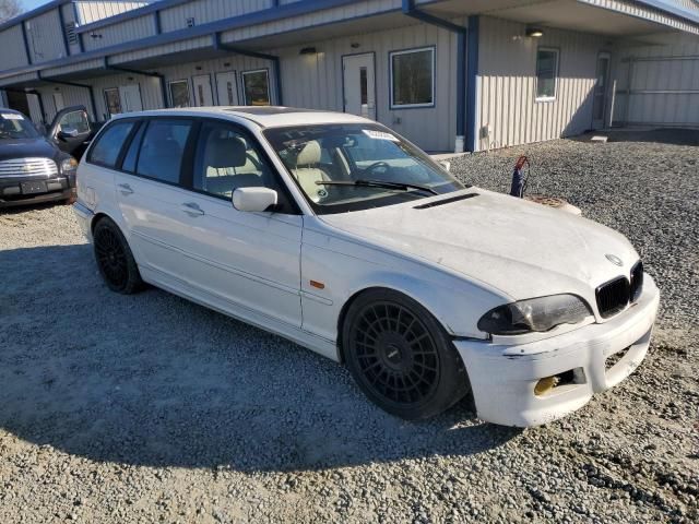 2000 BMW 323 IT