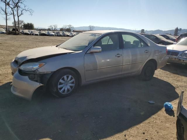 2005 Toyota Camry LE