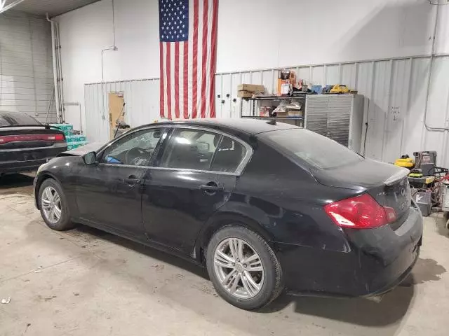 2013 Infiniti G37