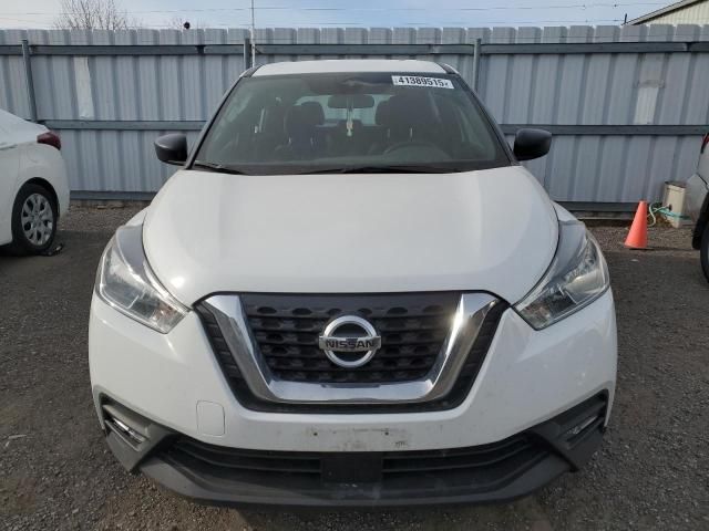 2020 Nissan Kicks S