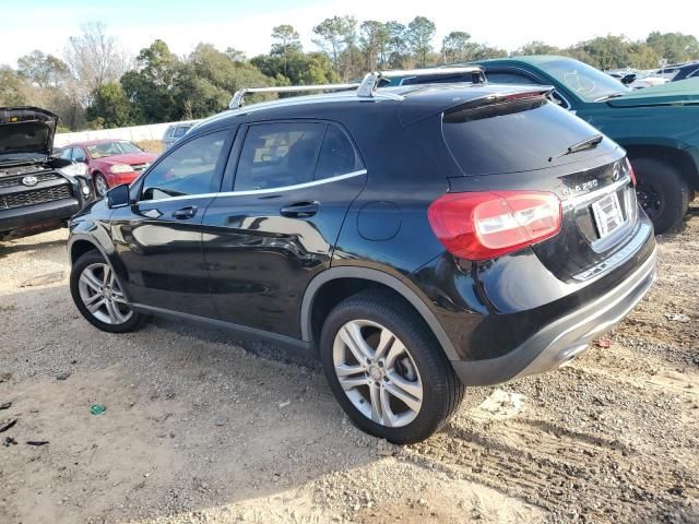 2015 Mercedes-Benz GLA 250