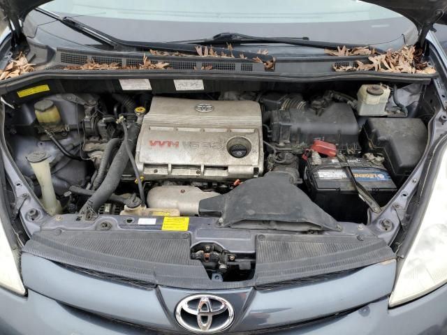 2006 Toyota Sienna CE